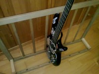 s bratrovým nástrojem