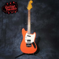 Fender-Kurt-Cobain-Mustang-Fiesta-Red-1.jpg
