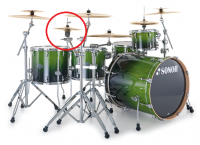 Hi-hat stand.png