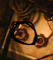 tohle je mi divny ze k ty samici nejde zadnej kabel
